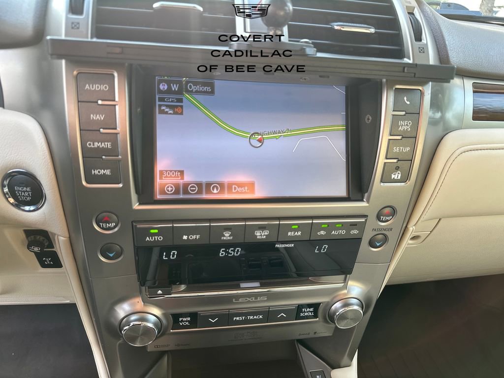 Used 2018 Lexus GX 460 Luxury w/ Preferred Accessory Package image 17