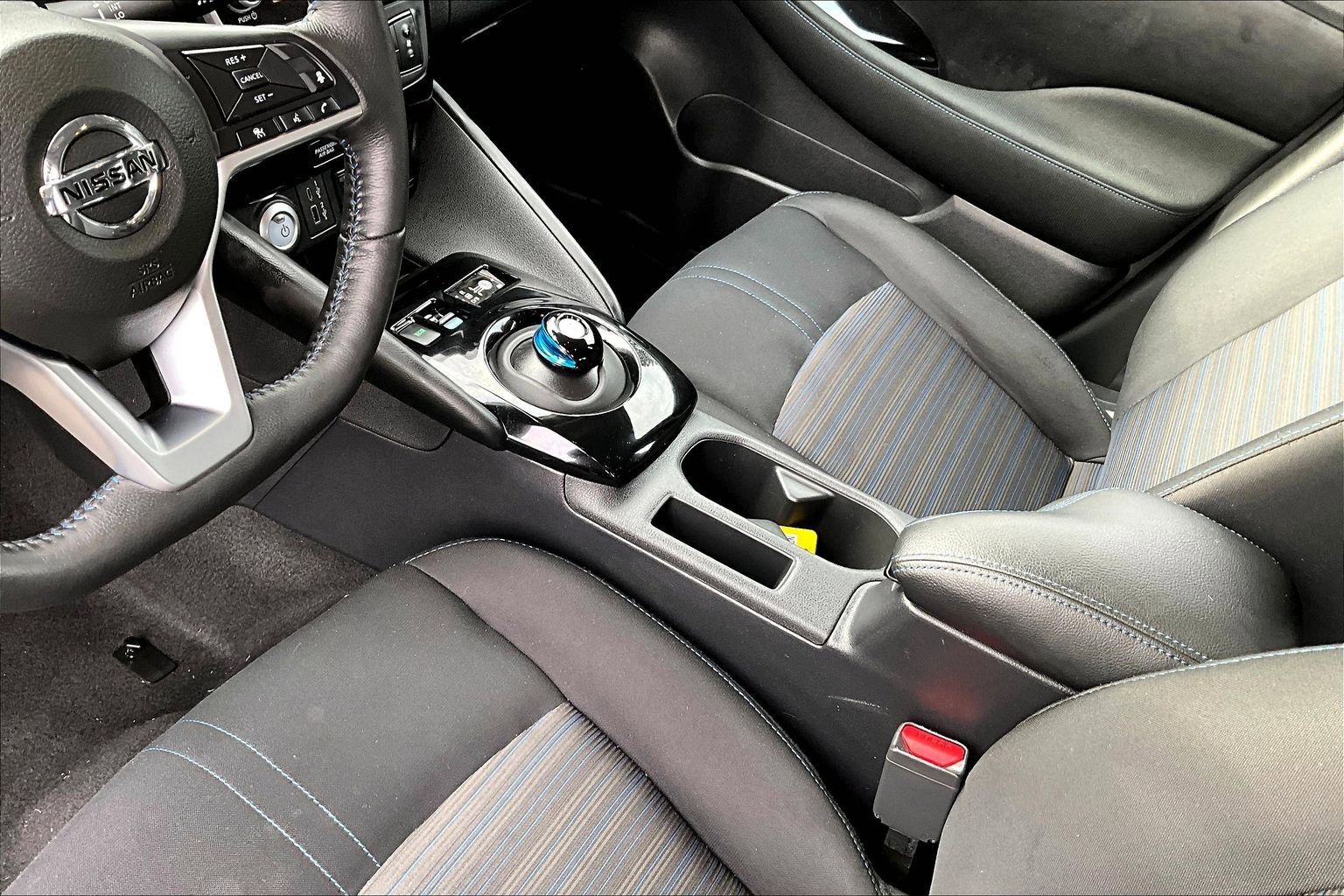 Used 2022 Nissan Leaf SV image 17