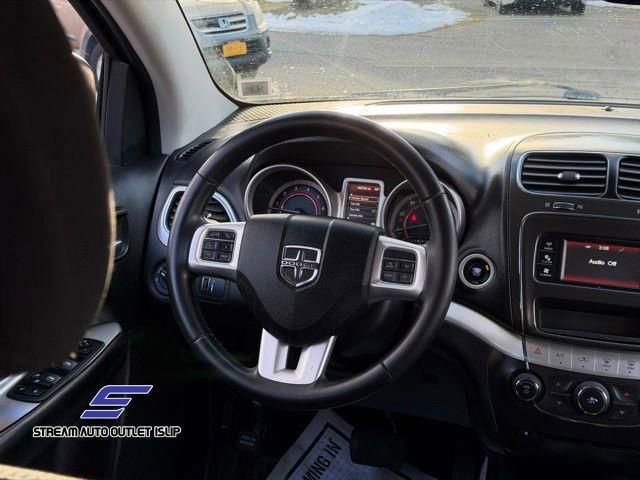 Used 2017 Dodge Journey SXT w/ Security Group image 22