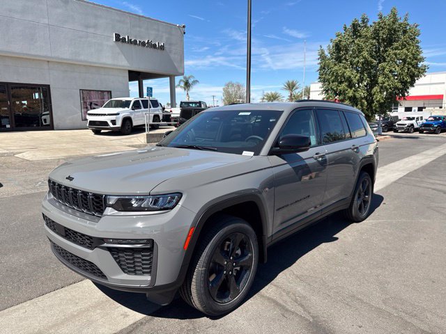 New 2027 Jeep Grand Cherokee L Limited w/ Limited Altitude Package