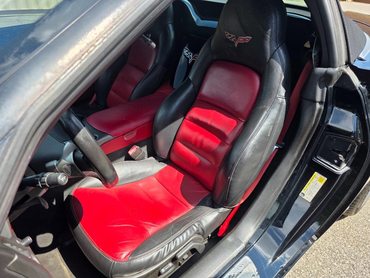 Used 2007 Chevrolet Corvette Convertible w/ Preferred Equipment Group image 15