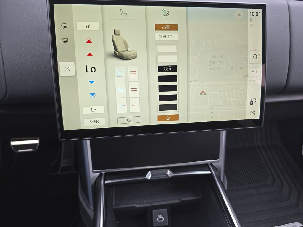 New 2025 Land Rover Range Rover SV image 25