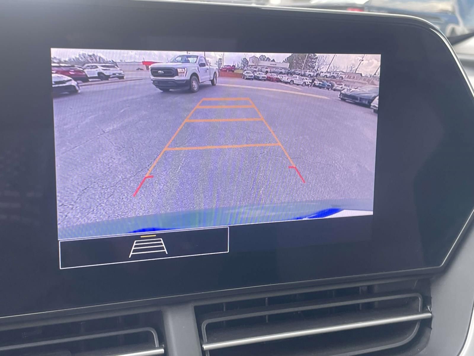 Used 2025 Chevrolet Trax LS image 16