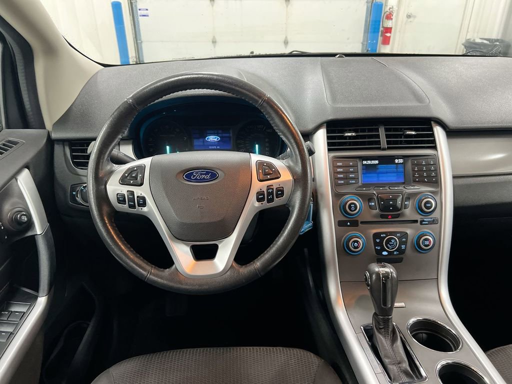 Used 2013 Ford Edge SEL FWD image 11