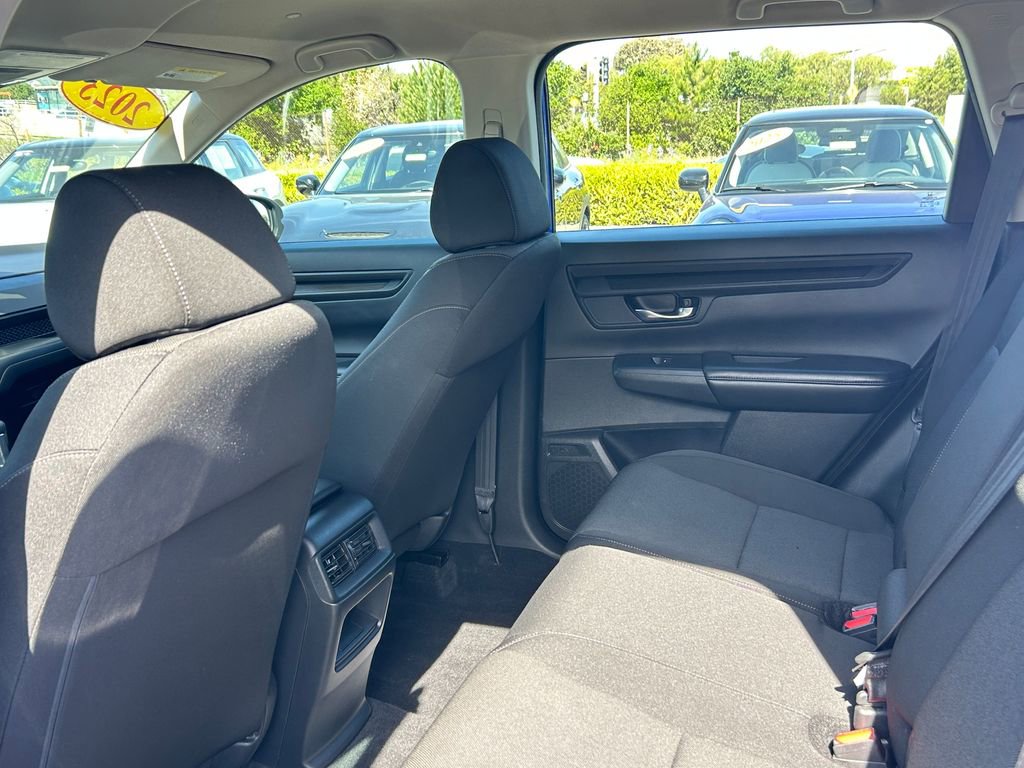 Used 2023 Honda CR-V LX image 28