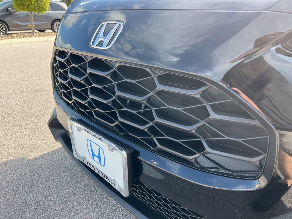 Certified 2026 Honda HR-V LX image 15