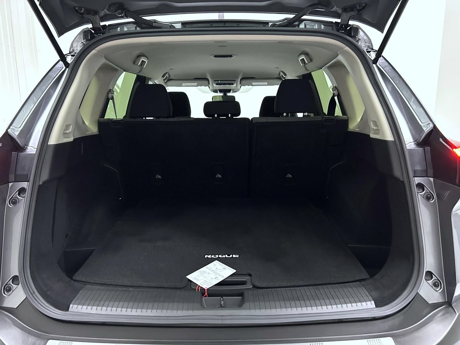 Certified 2023 Nissan Rogue SV AWD/4WD image 21