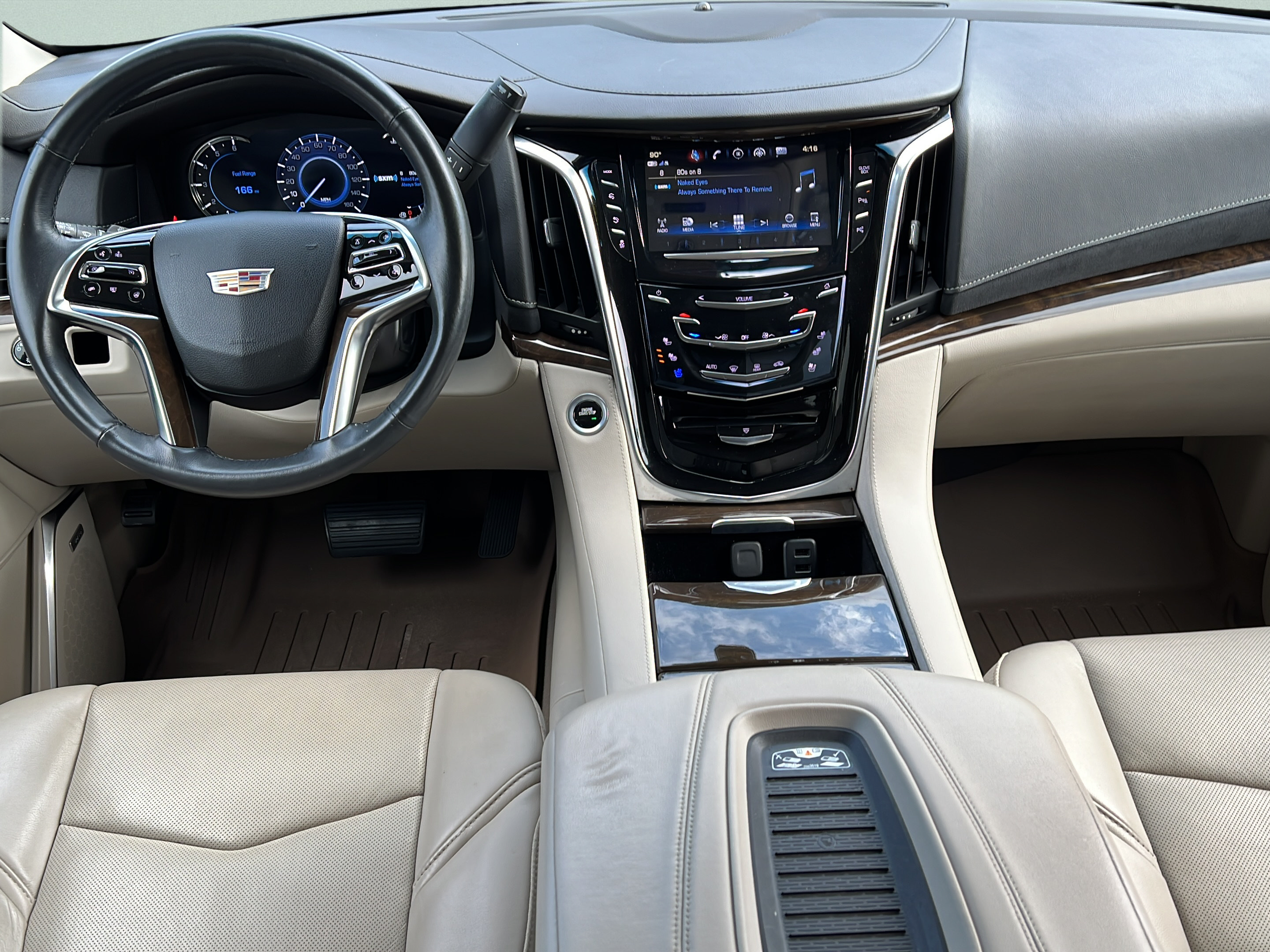 Used 2018 Cadillac Escalade 2WD image 11