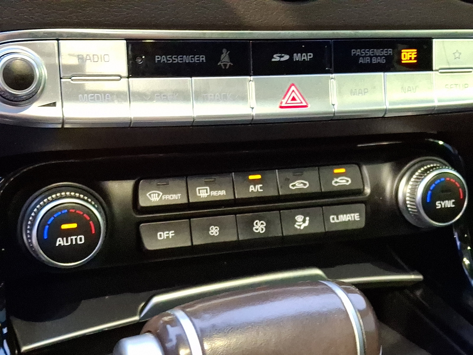 Used 2020 Kia Stinger GT AWD/4WD image 19