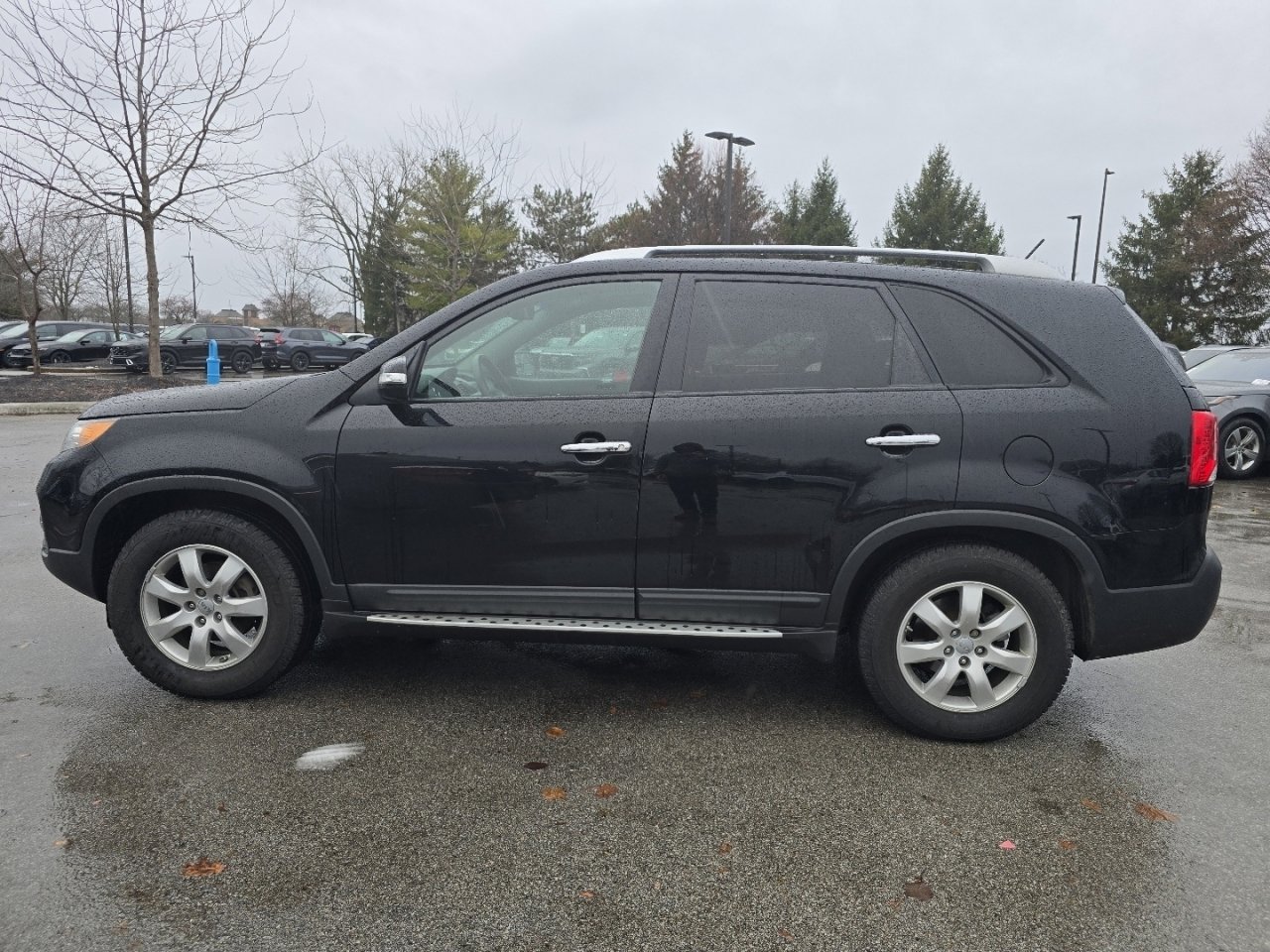 Used 2013 Kia Sorento LX w/ Convenience Pkg image 3