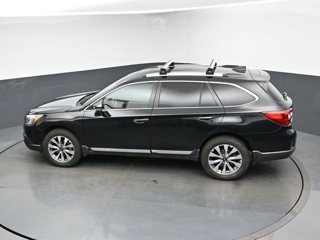 Used 2017 Subaru Outback 2.5i Touring w/ Popular Package #5A image 20