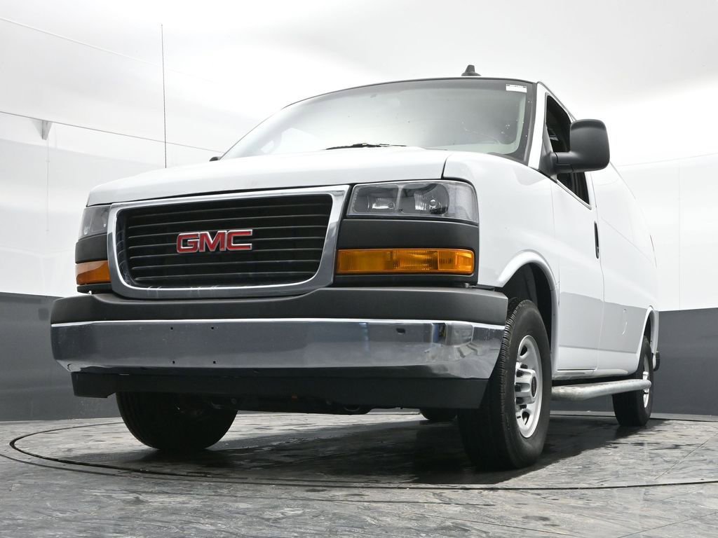 Used 2024 GMC Savana 2500 w/ Driver Convenience Package image 43