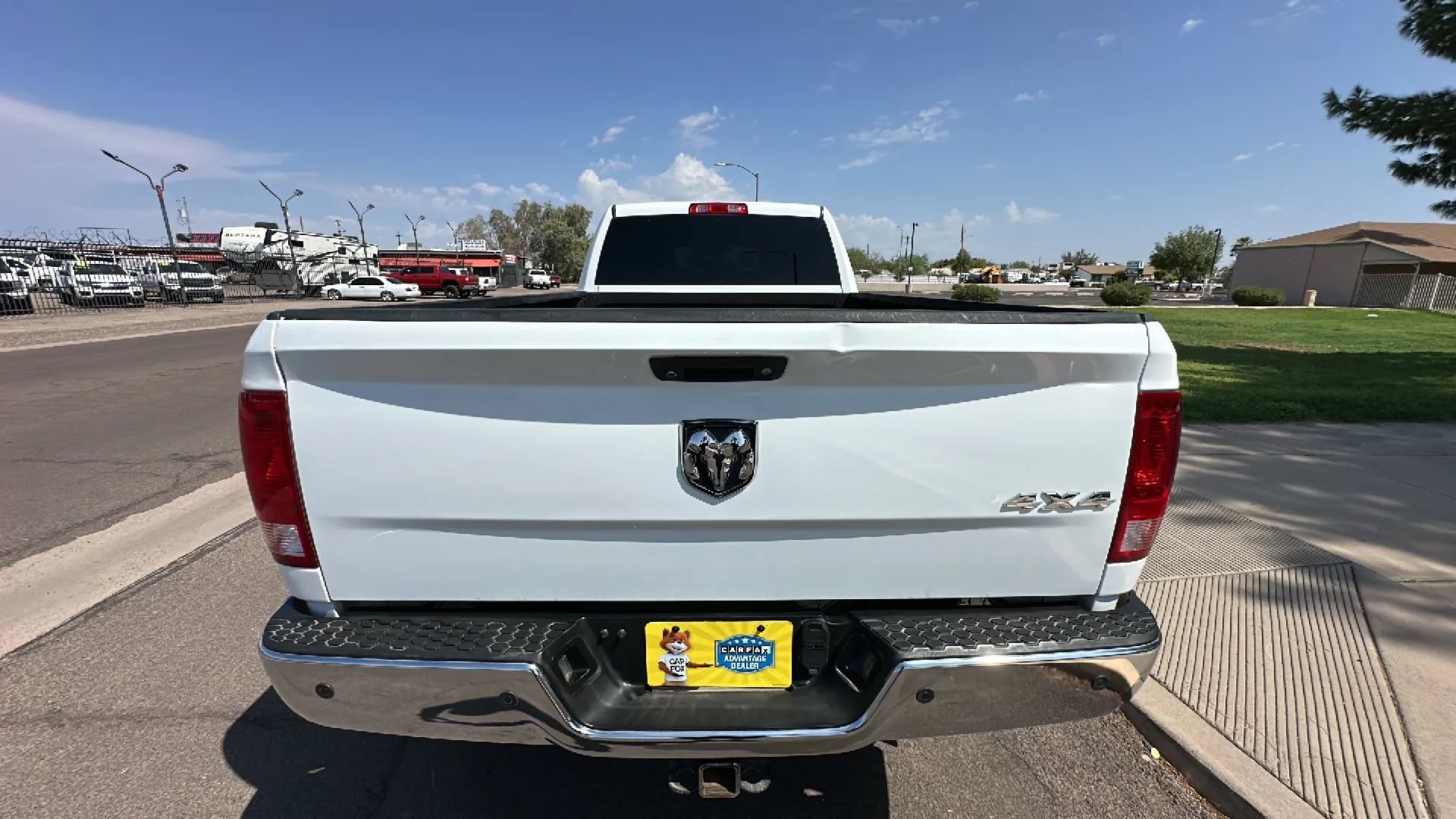 Used 2016 RAM 2500 Tradesman w/ Chrome Appearance Group AWD/4WD image 3