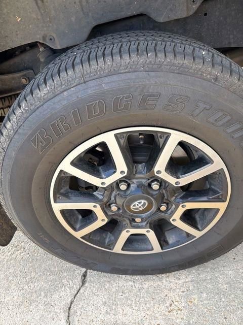 Used 2016 Toyota Tundra Limited w/ Limited Premium Package image 19