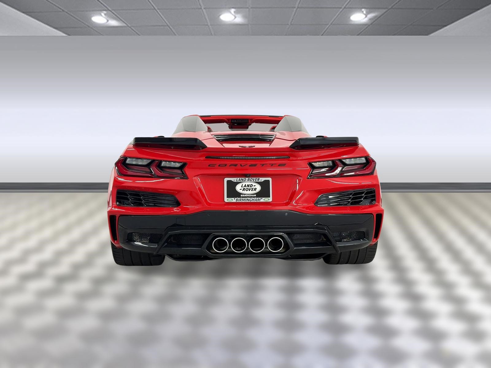 Used 2024 Chevrolet Corvette Z06 RWD image 10