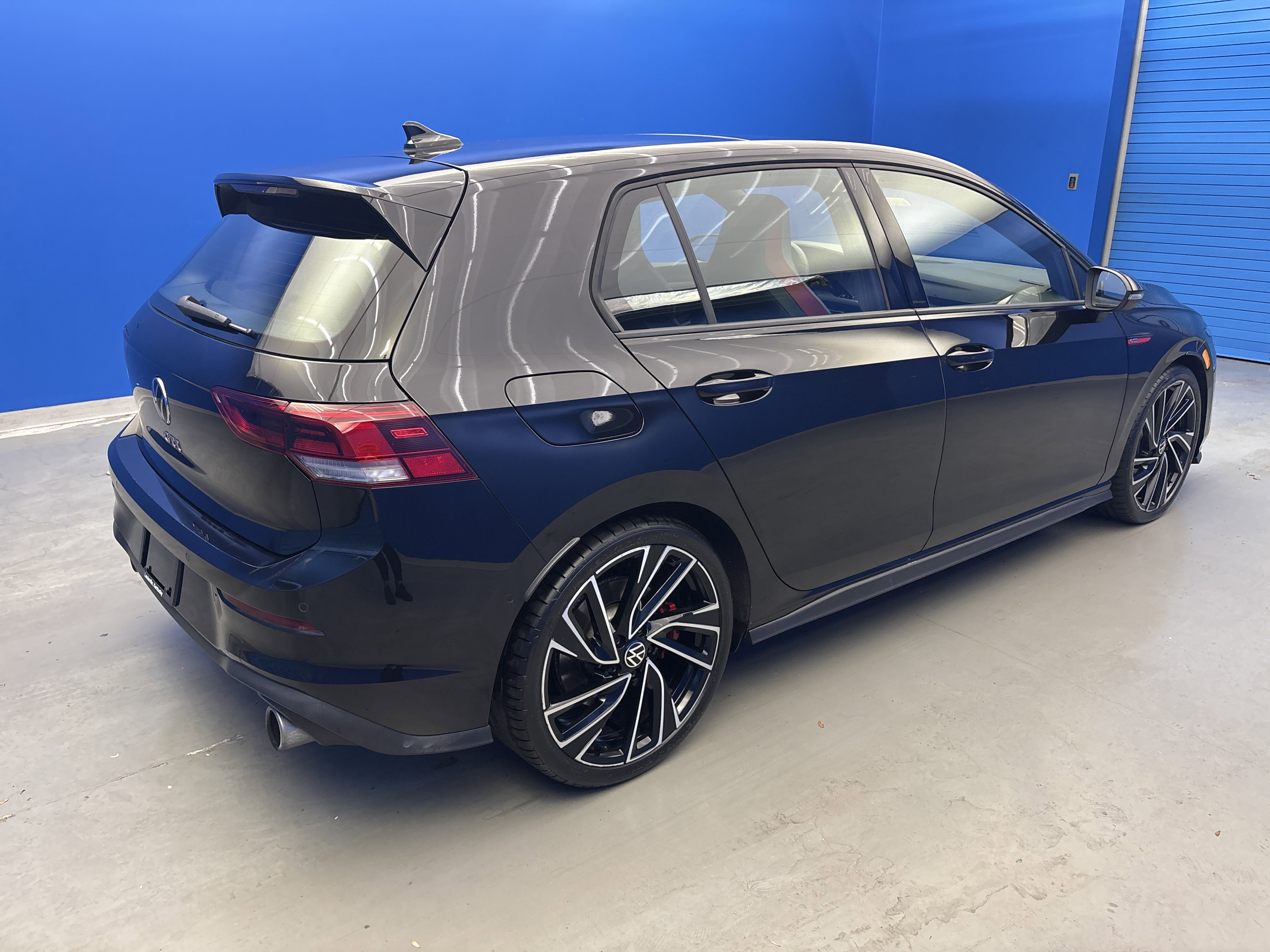 Used 2023 Volkswagen GTI Autobahn image 7