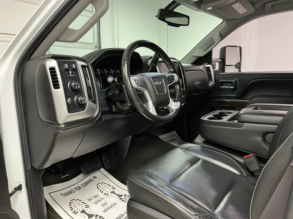 Used 2017 GMC Sierra 2500 SLE w/ HD SLE Preferred Plus Package AWD/4WD image 20