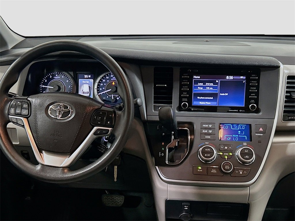 Used 2020 Toyota Sienna LE image 18