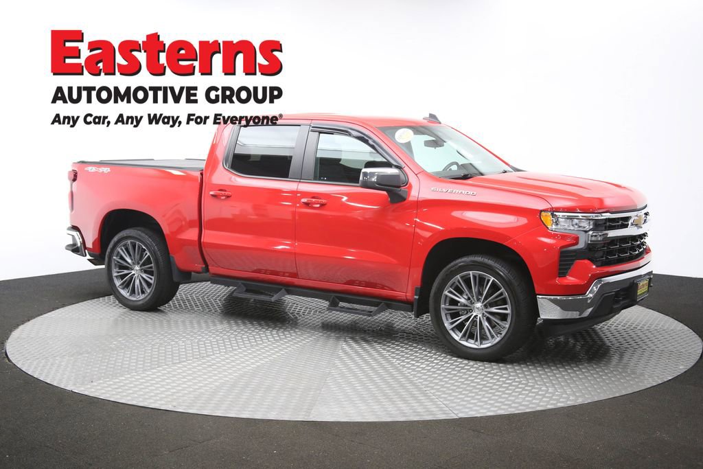 Used 2022 Chevrolet Silverado 1500 LT AWD/4WD image 55