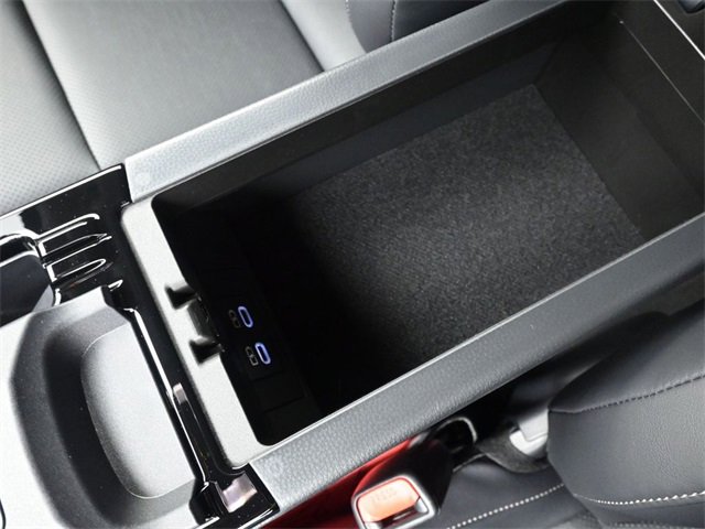 New 2026 Toyota Prius Plug-In Hybrid image 9