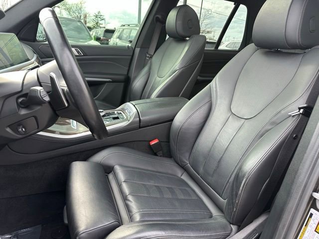 Used 2022 BMW X5 xDrive40i w/ M Sport Package image 36