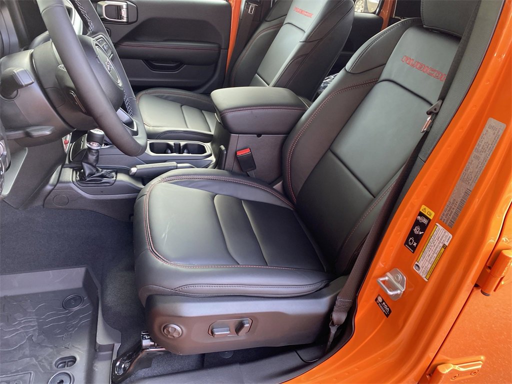 New 2025 Jeep Gladiator Rubicon w/ Safety Group image 13