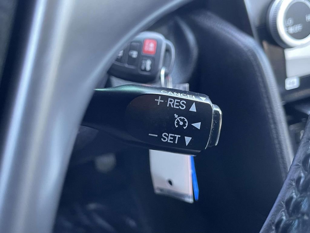 Used 2014 Toyota Camry SE image 28