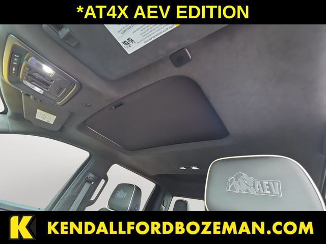 Used 2025 GMC Sierra 2500 AT4X w/ AT4X AEV Edition AWD/4WD image 12