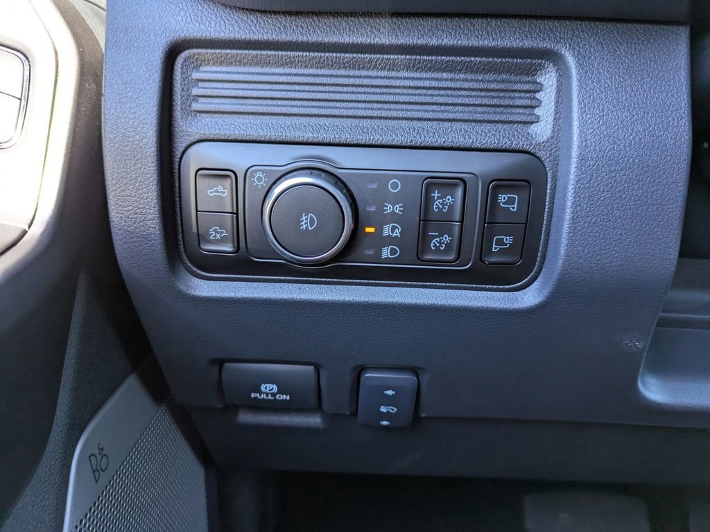 New 2026 Ford F250 Lariat image 41