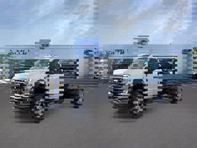 New 2026 Ford F450 4x4 Regular Cab Super Duty image 1