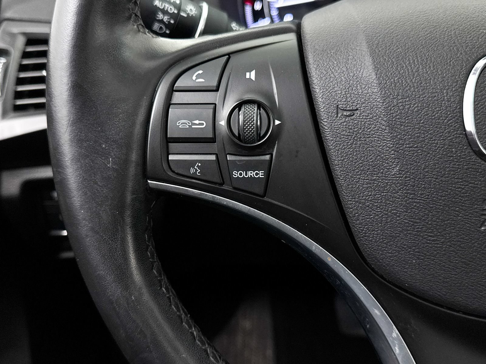 Used 2020 Acura MDX FWD w/ Technology Package image 34