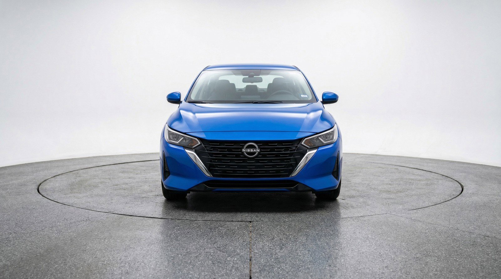 Used 2025 Nissan Sentra SV image 2