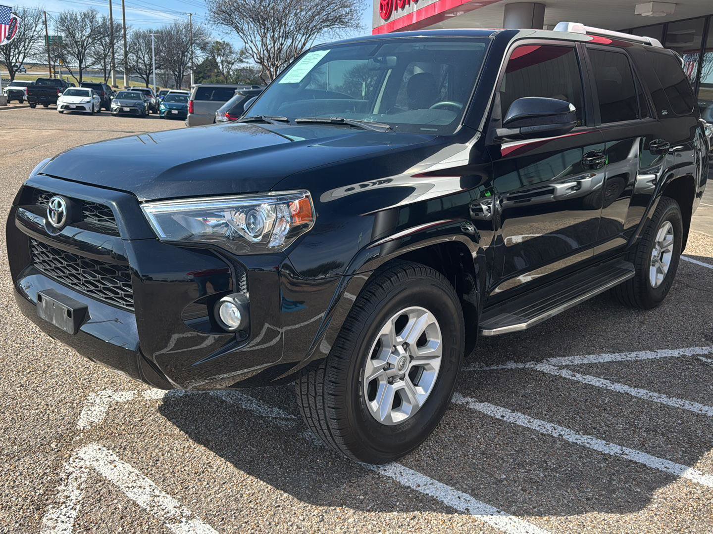 Used 2018 Toyota 4Runner SR5 image 7