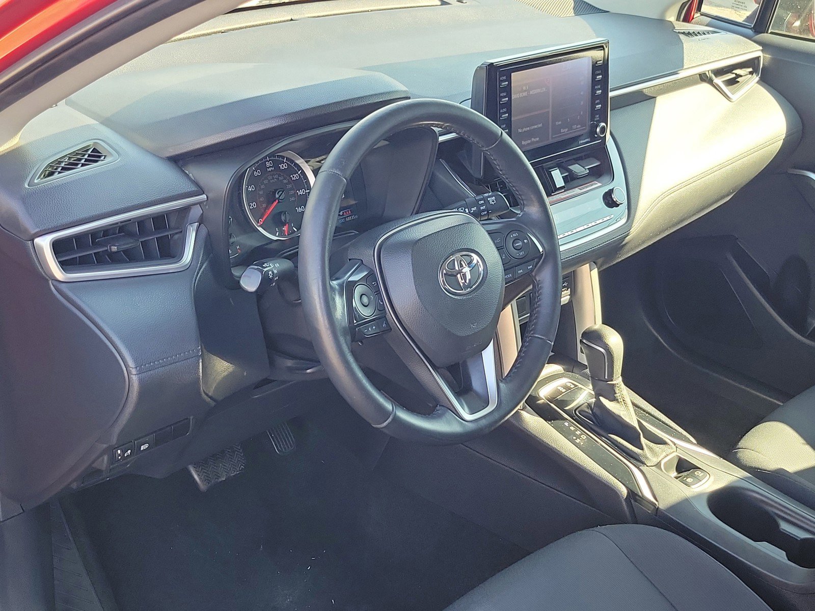 Used 2022 Toyota Corolla Cross LE FWD image 18