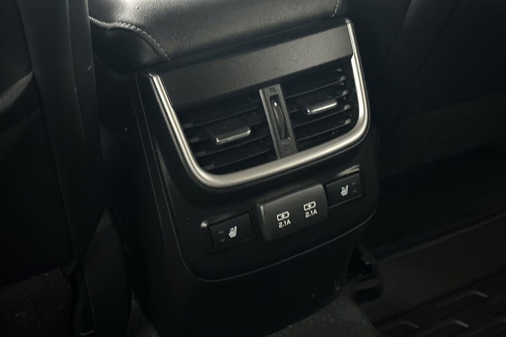 Used 2020 Subaru Outback Limited w/ Popular Package #2 image 11