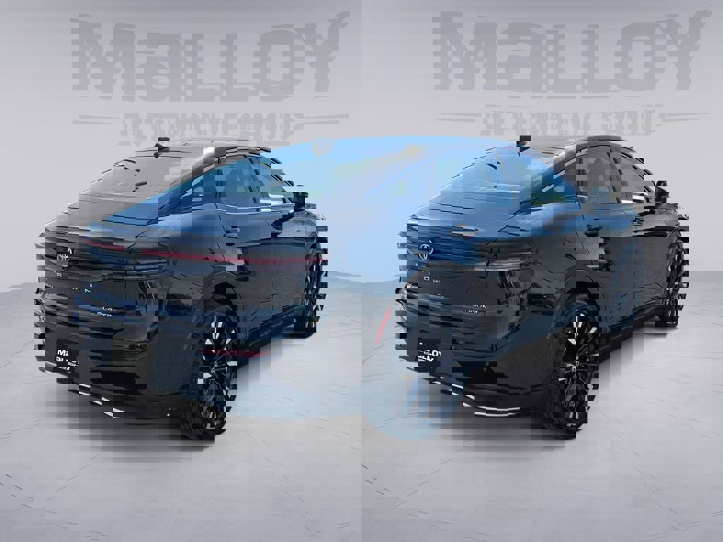 Certified 2024 Toyota Crown Platinum image 5