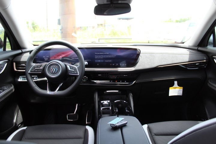 New 2025 Buick Envision Sport Touring AWD/4WD image 11