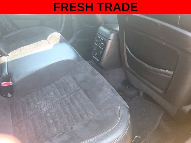 Used 2018 Dodge Charger R/T RWD image 9