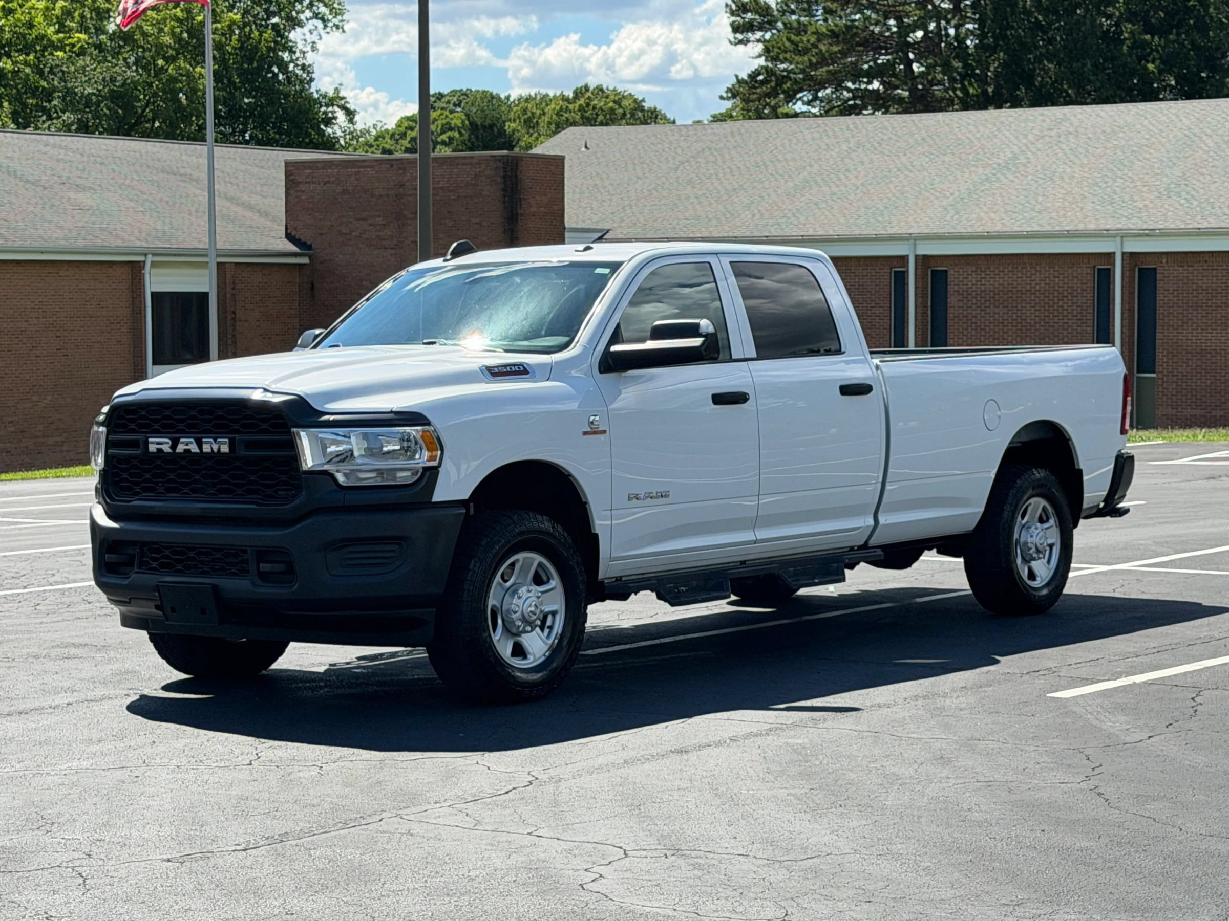 Used 2019 RAM 3500 Tradesman AWD/4WD image 1