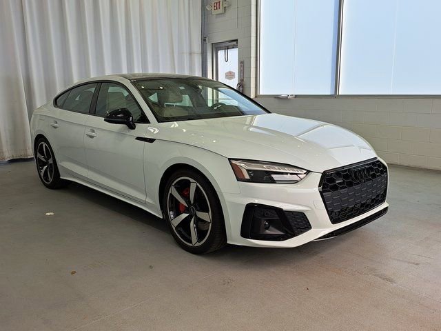 Used 2022 Audi A5 2.0T Premium Plus image 4