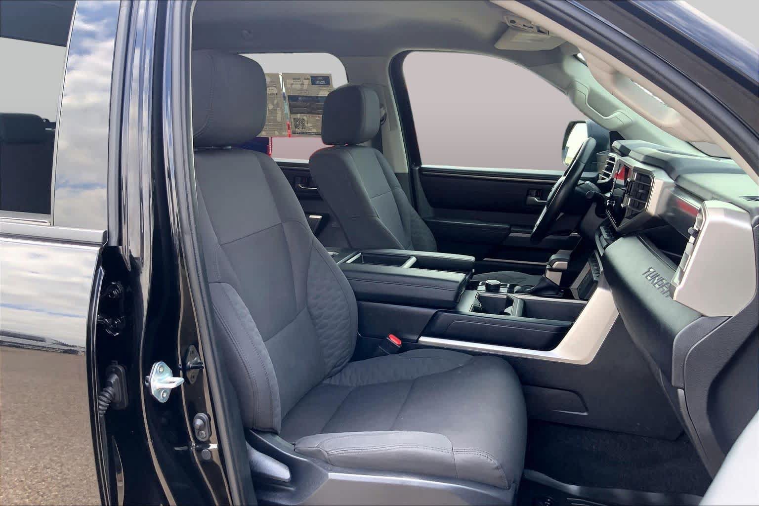 Used 2024 Toyota Tundra SR5 AWD/4WD image 8