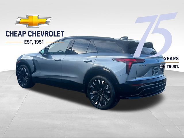New 2026 Chevrolet Blazer EV RS w/ Super Cruise Package FWD image 3