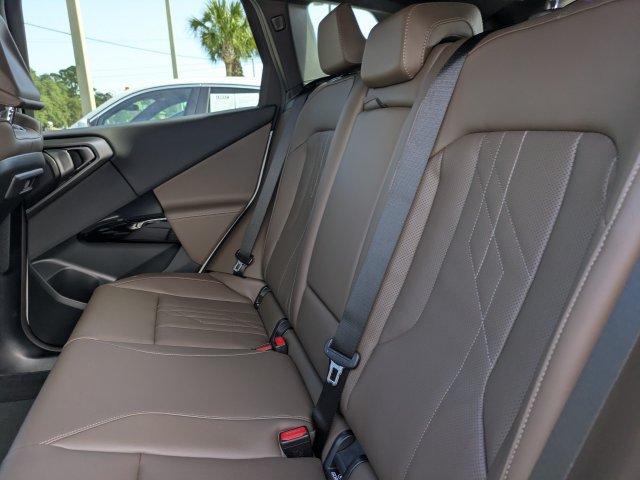 New 2026 BMW X3 xDrive30i w/ Premium Package AWD/4WD image 16