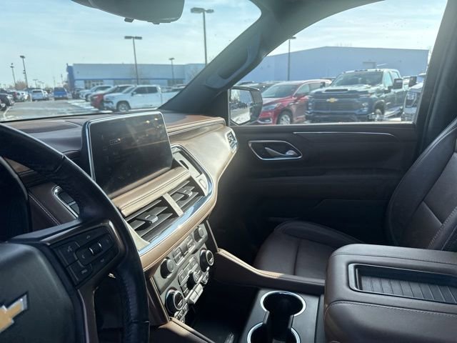 Used 2022 Chevrolet Suburban High Country image 25