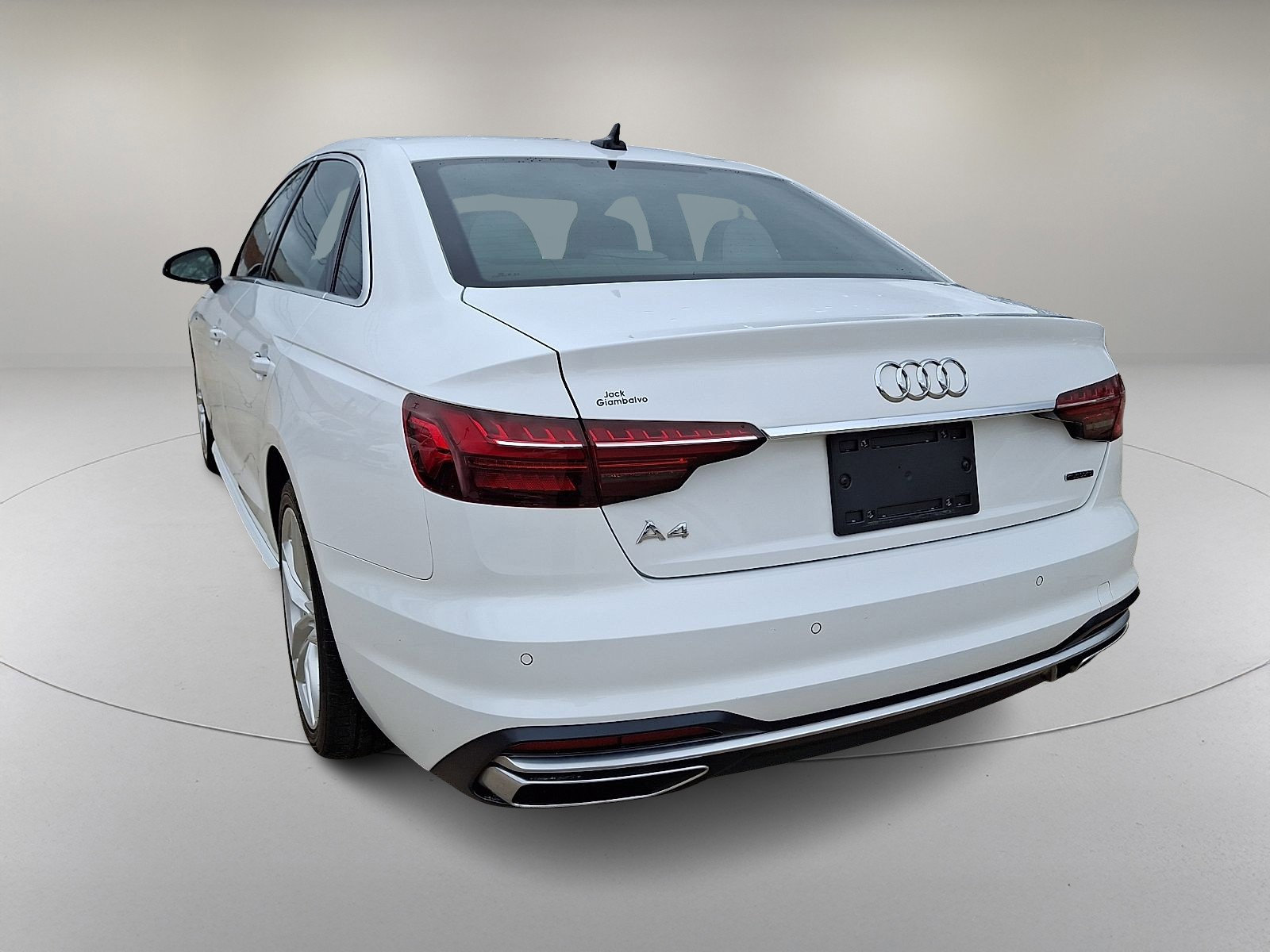 Used 2021 Audi A4 2.0T Premium w/ Convenience Package image 8