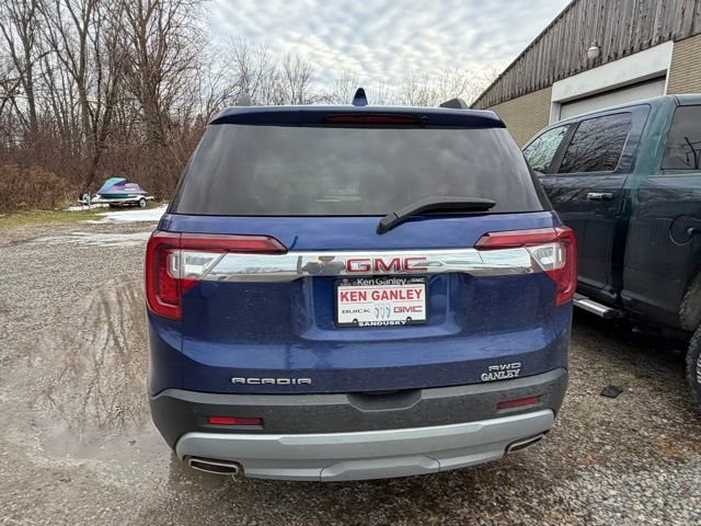 Certified 2023 GMC Acadia SLE w/ Driver Convenience Package image 13