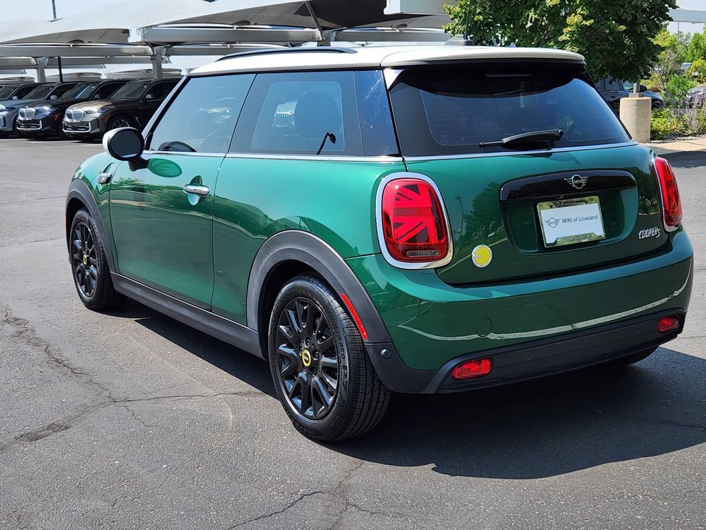 Used 2024 MINI Cooper SE FWD image 3