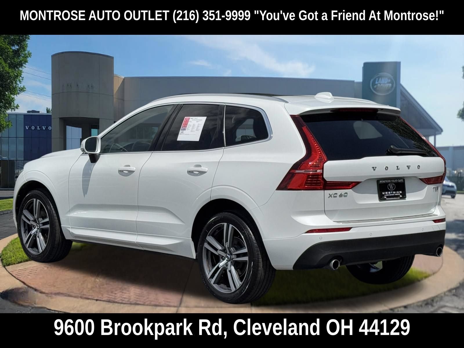 Used 2021 Volvo XC60 T5 Momentum w/ Protection Package AWD/4WD image 7