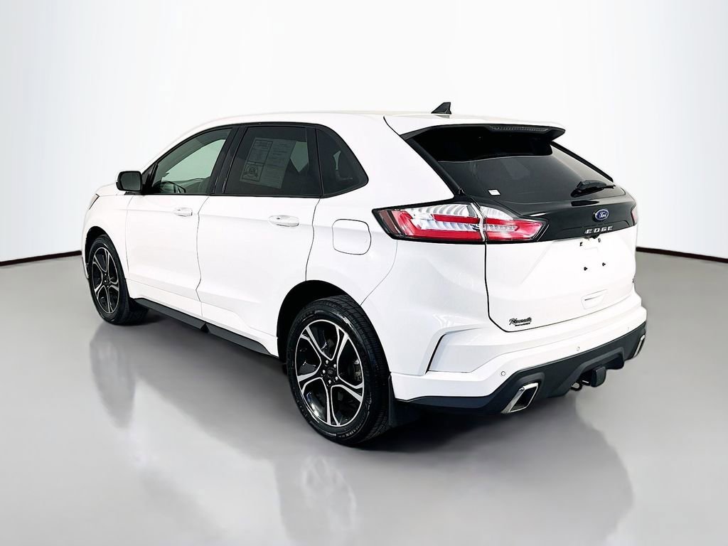 Used 2022 Ford Edge ST image 5
