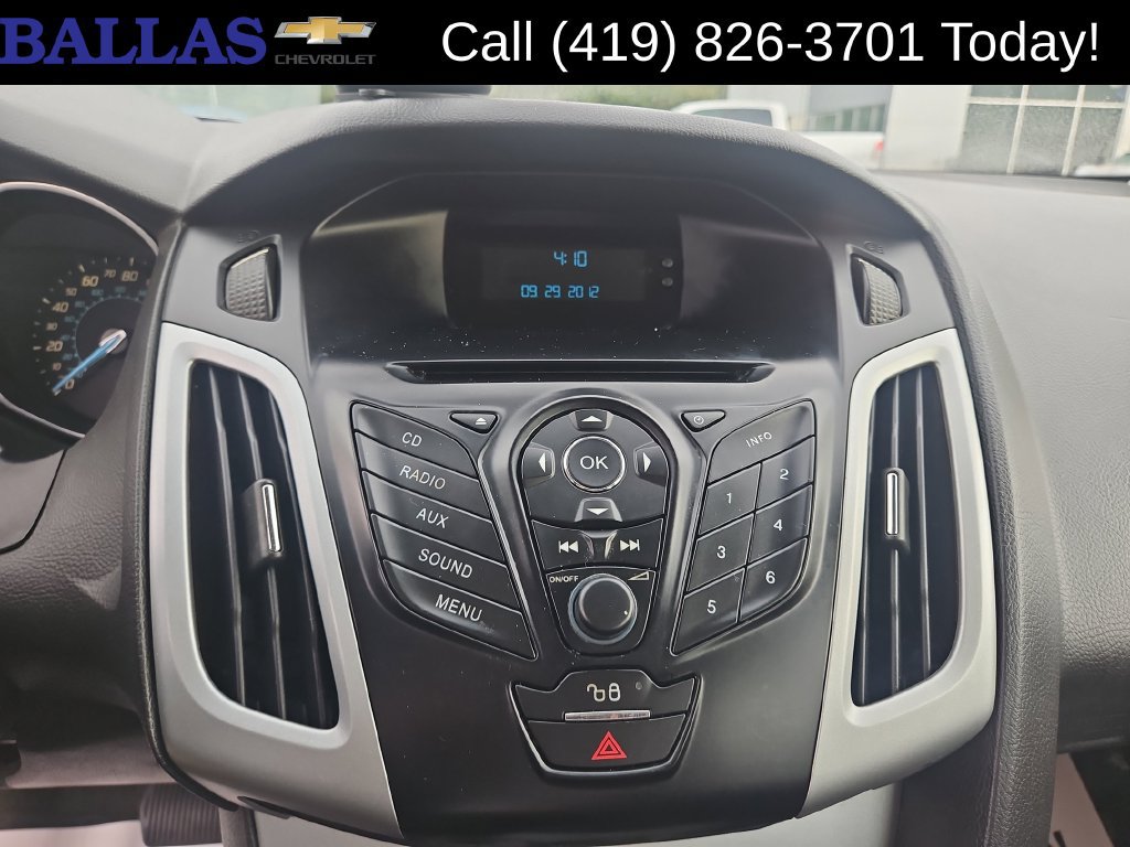 Used 2012 Ford Focus SE FWD image 15